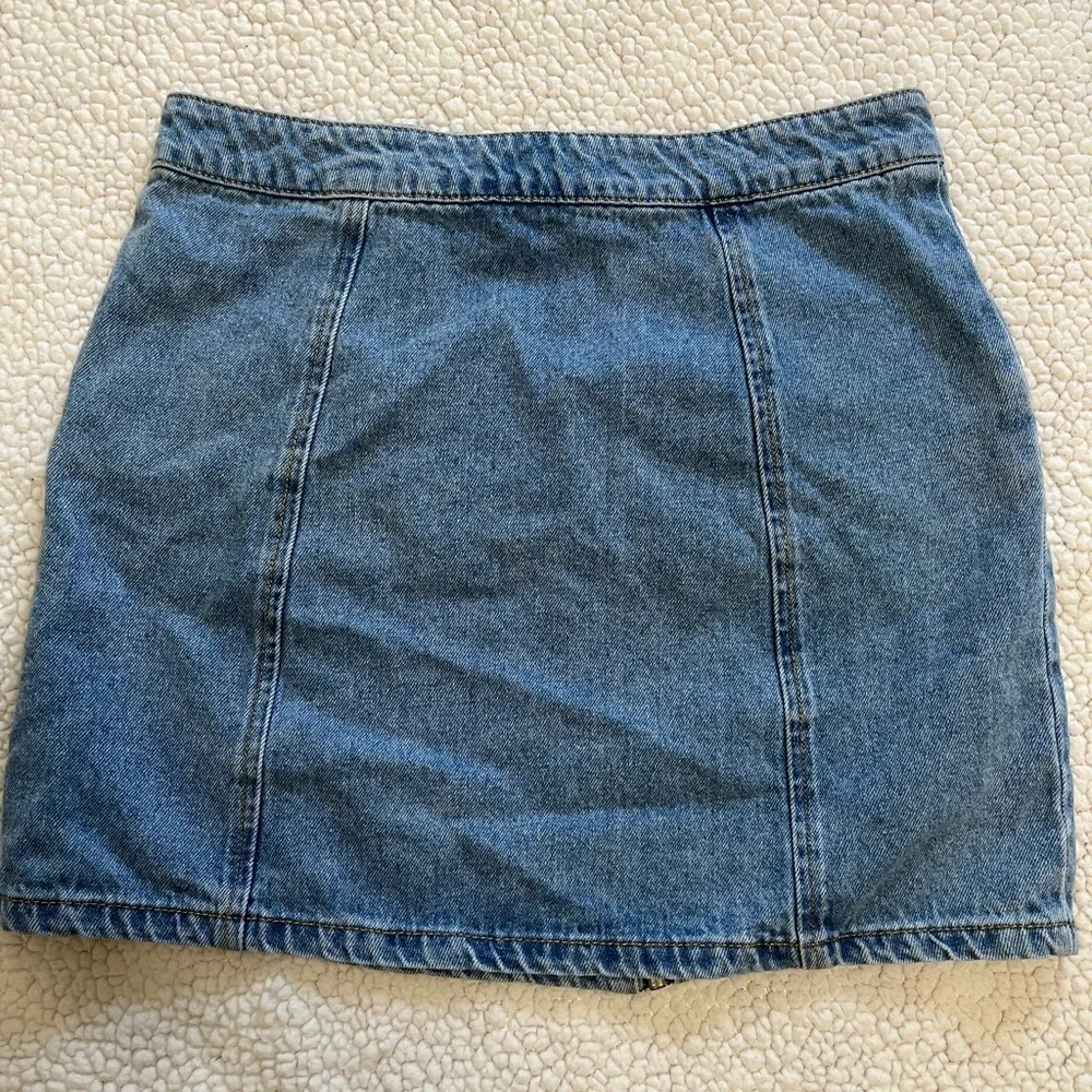 Forever 21 Mini Biker Skirt 🏍🏁 - Picture 4 of 4